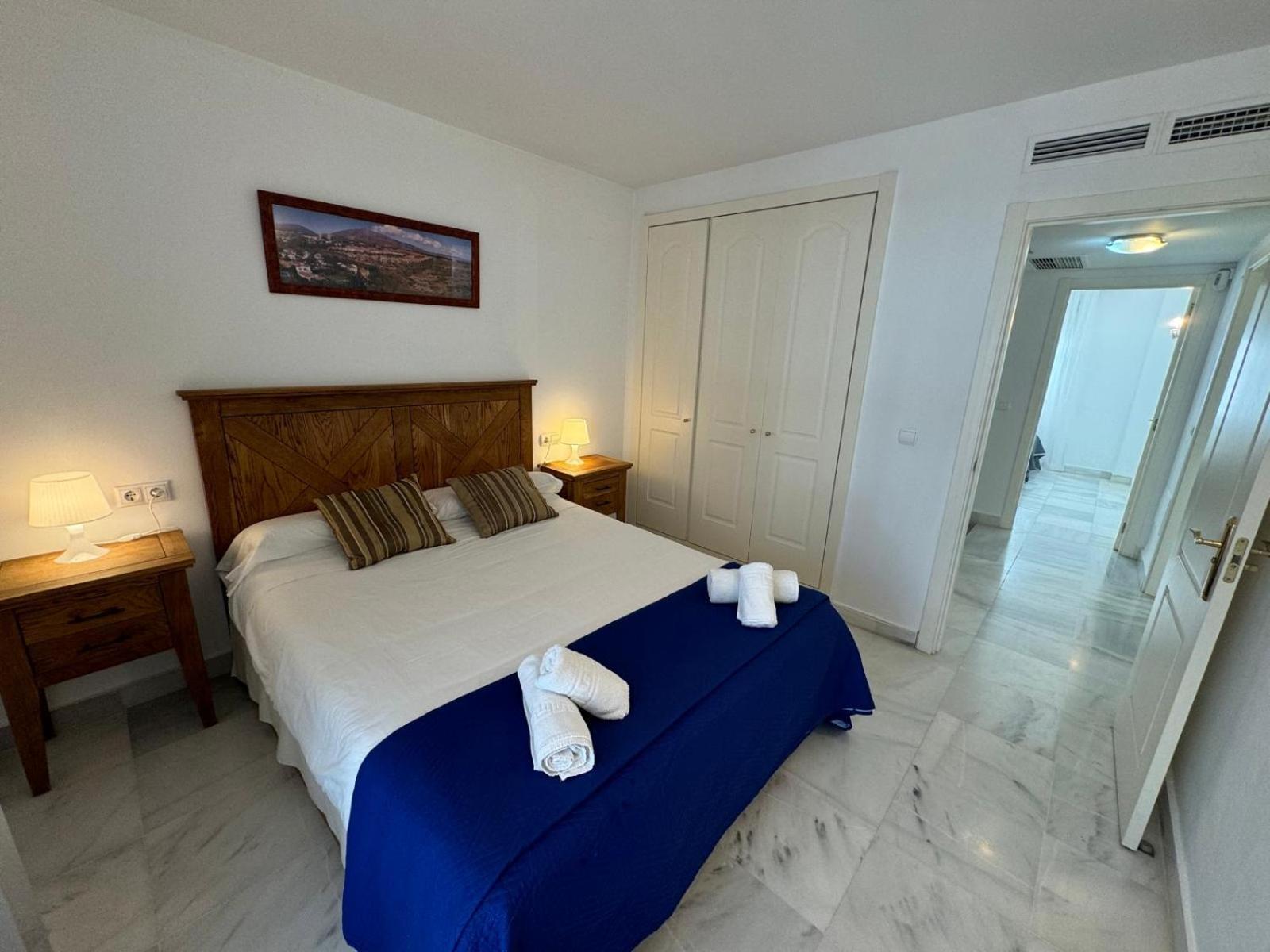Apartamentos Naranjos Del Sol Marbella Exterior foto