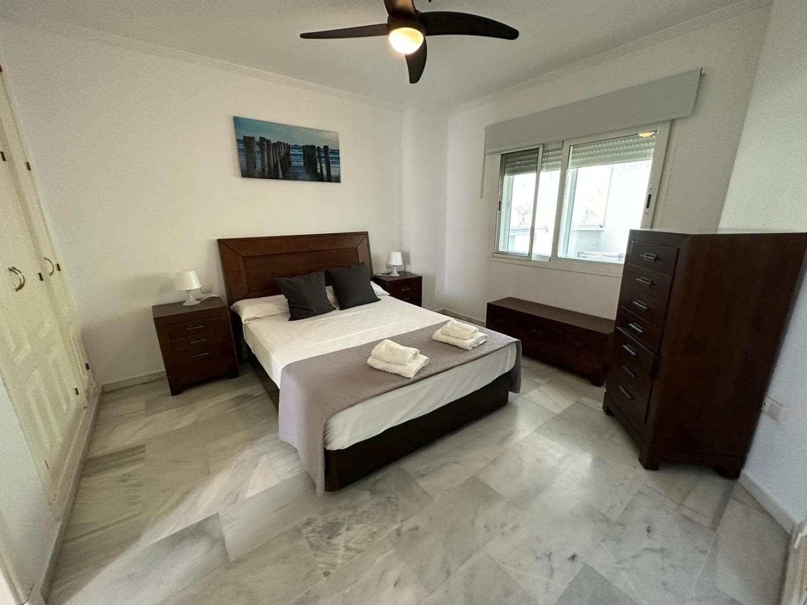 Apartamentos Naranjos Del Sol Marbella Exterior foto
