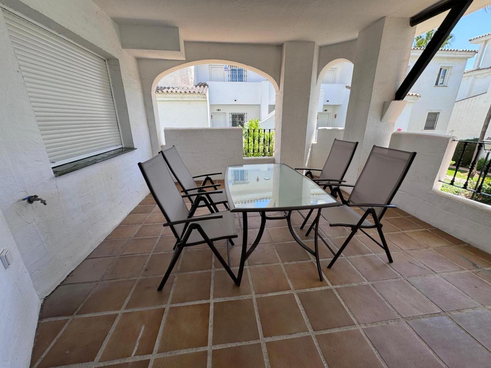 Apartamentos Naranjos Del Sol Marbella Exterior foto